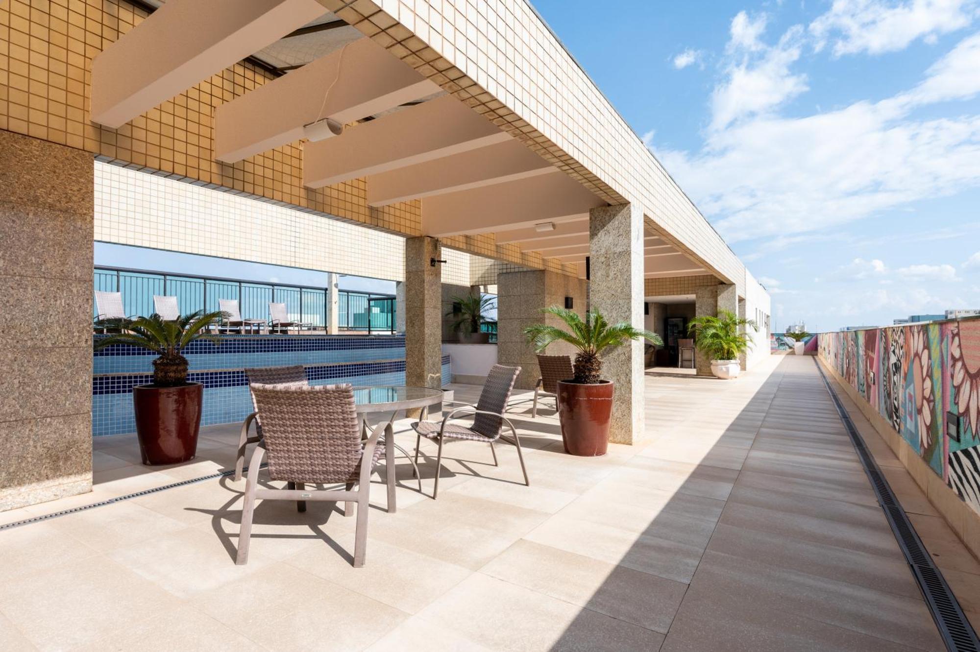 Grand Mercure Brasilia Eixo Monumental Exterior photo Rooftop pool